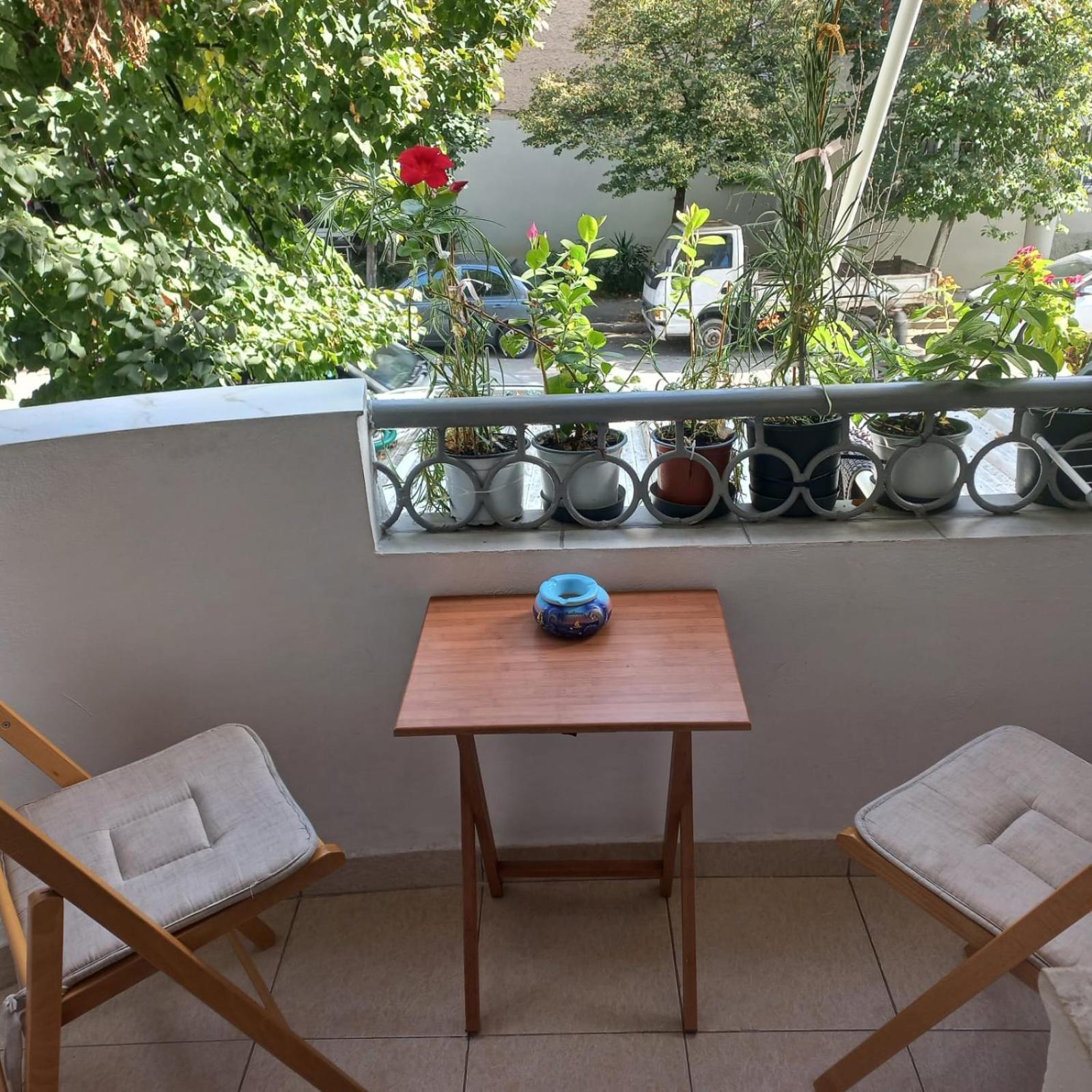 Regis Apartment Tirana Eksteriør billede